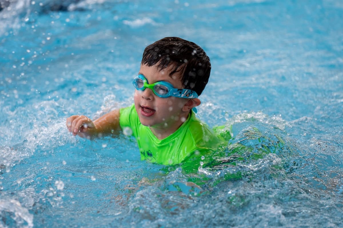 Swimming class private lesson